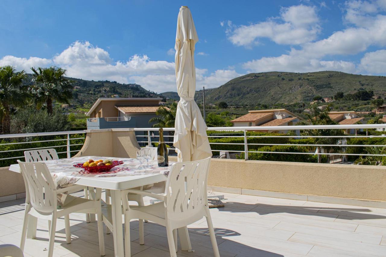 Borgo Aranci - Villa Tulipano Кастеламаре дел Голфо Екстериор снимка