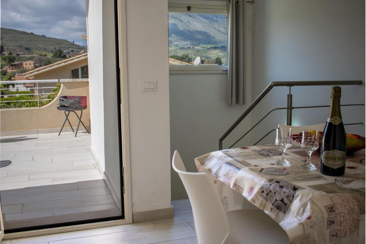 Borgo Aranci - Villa Tulipano Кастеламаре дел Голфо Екстериор снимка