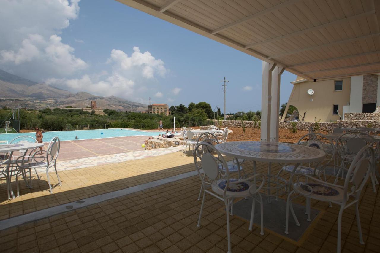 Borgo Aranci - Villa Tulipano Кастеламаре дел Голфо Екстериор снимка